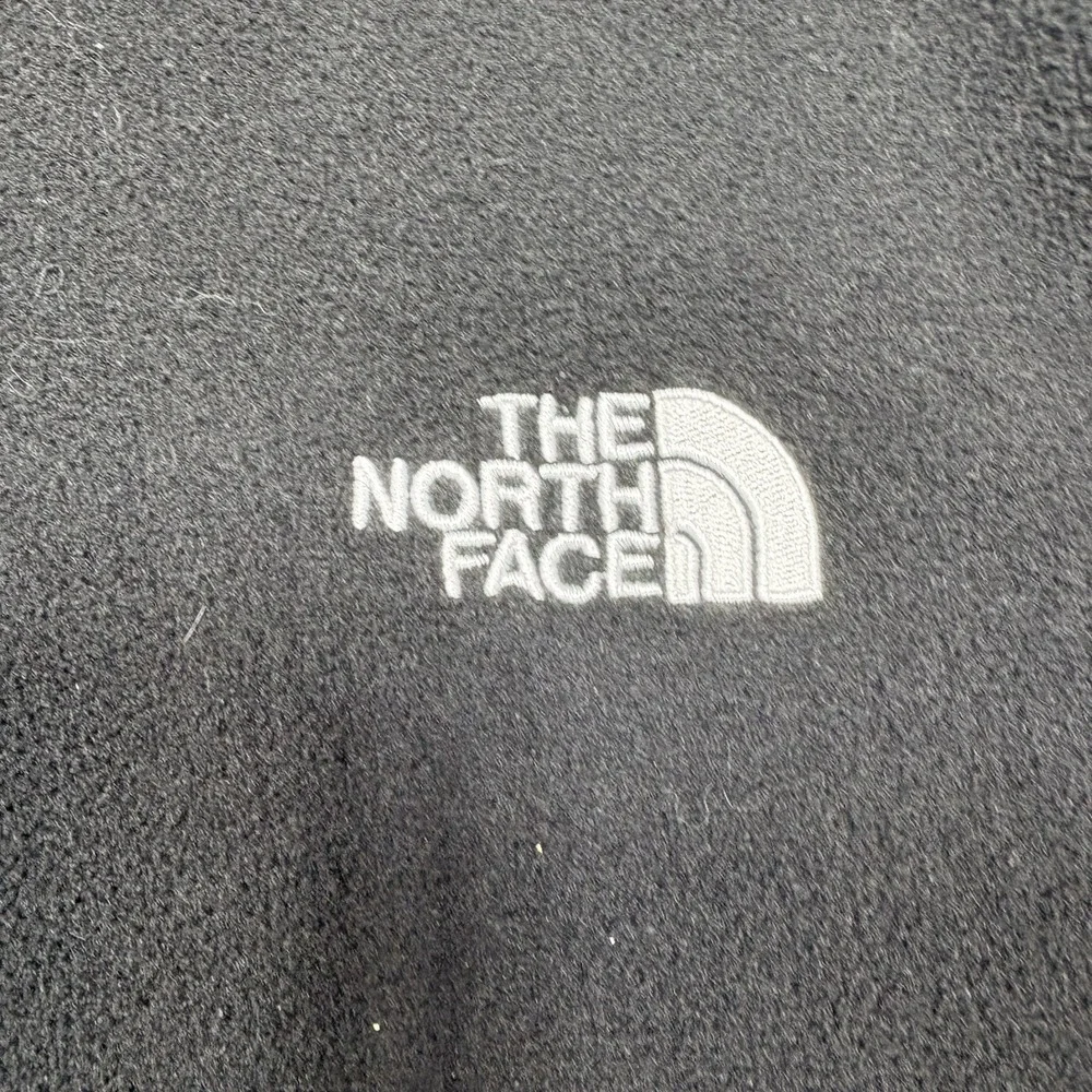 The North Face Jacket Mens‎ L Black Fleece Lightweight Full Zip Outdoor *SPOTS